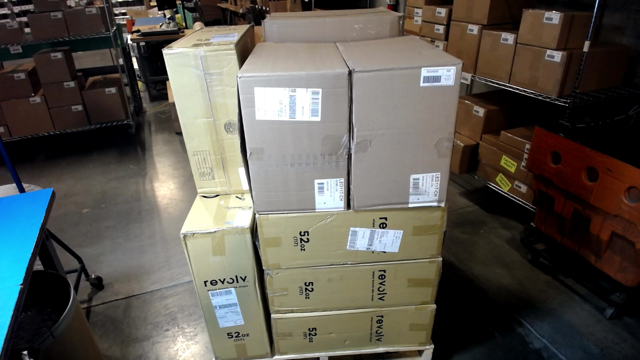 From Supplier to Customer: USA to UK ( London )Simplifying High-Volume Logistics - Shipping & Logistics Article